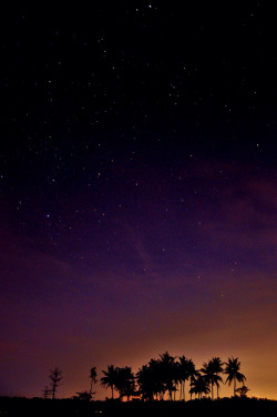 h4ilstorm:  silent night (by Lucas R I) 