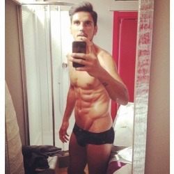 hotfamous-men:  Luis Alfageme
