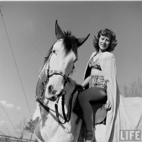 Hugo, Oklahoma(Cornell Capa. 1946)