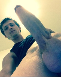 weedbeercock:  gayaussieselfies:  Chris from Brisbane QLD, showing off his big thick cock and smooth balls   Fuckin sweet