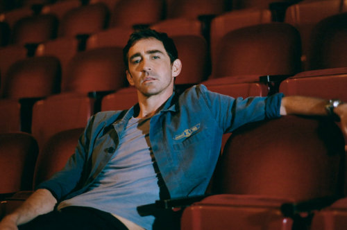 giovanegrigorij: take a seat \   lee pace