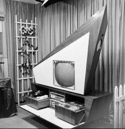 scifiseries:  TV Entertainment Center of the future? 1950s