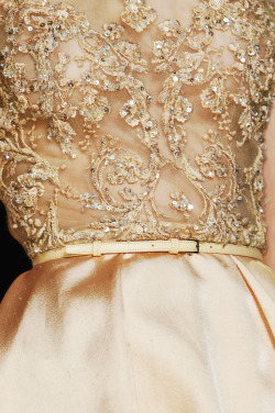 fuckyeahfashioncouture:  Elie Saab Haute Couture Spring-Summer 2013 