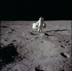 speeding54: Newly released  high resolution photos of the moon landing 1969 -NASA/Project Apollo Archive 