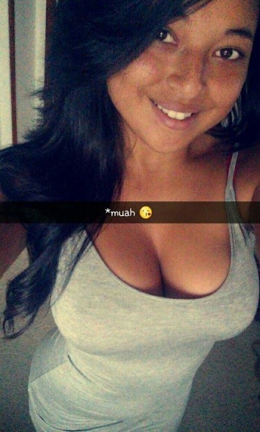 808hawaiianboi: Some Hilo girls that I wouldn’t mind smashing! Big island!