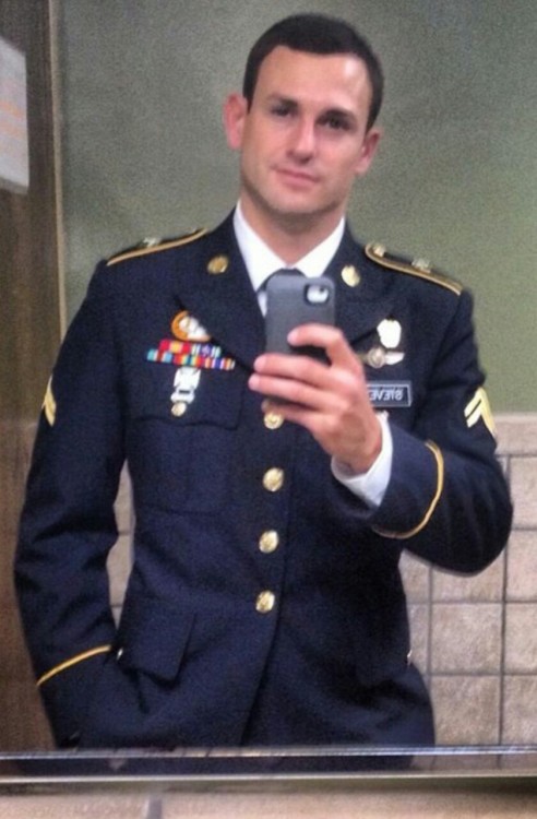 sexymaninsuits: sexymanincartoon.tumblr.comsexymencowboy.tumblr.comsexymaninsui