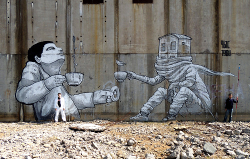 fer1972:  Cool murals by QBic    