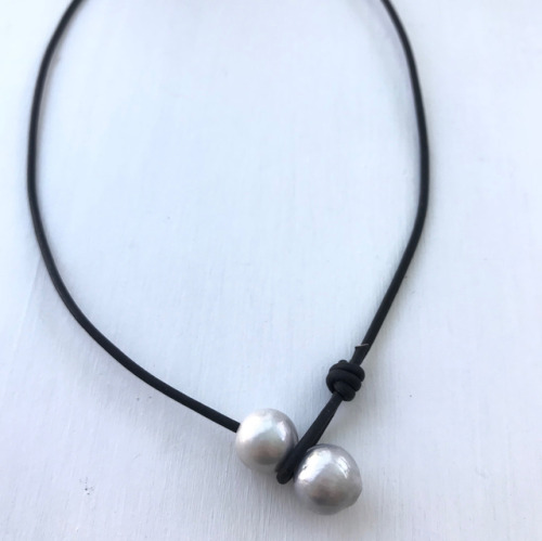 Gray freshwater pearl necklace, Can be worn two ways #etsy #pearlchoker #handmadejewelry #handmade #