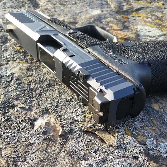 glockfanatics:  Gorgeous shot of an @agencyarms glock 19. (posted by @monderno) #glockfanatics