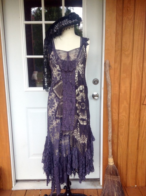 Witchy Dress for fall …….