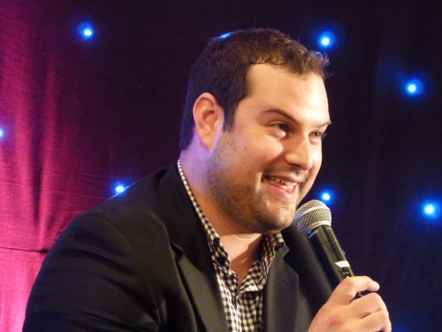 warblerliciousstarkidgleek:  The awesome Max Adler at G4! Please do not take or edit without permission. 