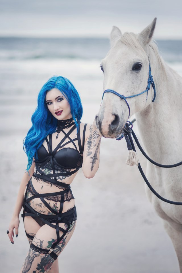 tattedbeautues:    Blue Astrid  