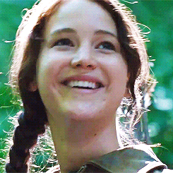 keybladesoras:  From The Hunger Games to Mockingjay. 