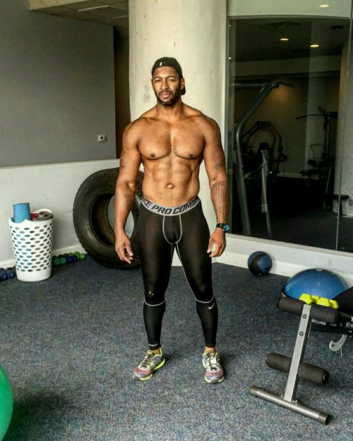 sexiassdude:  Fuck Daddy😍😈