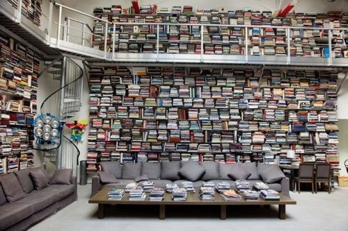 theburnthatkeepseverything:  Awesome Bookcases.   