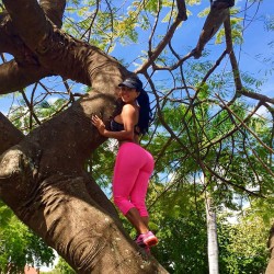 assaveli:  Dolly Castro For more pictures of Dolly click here.
