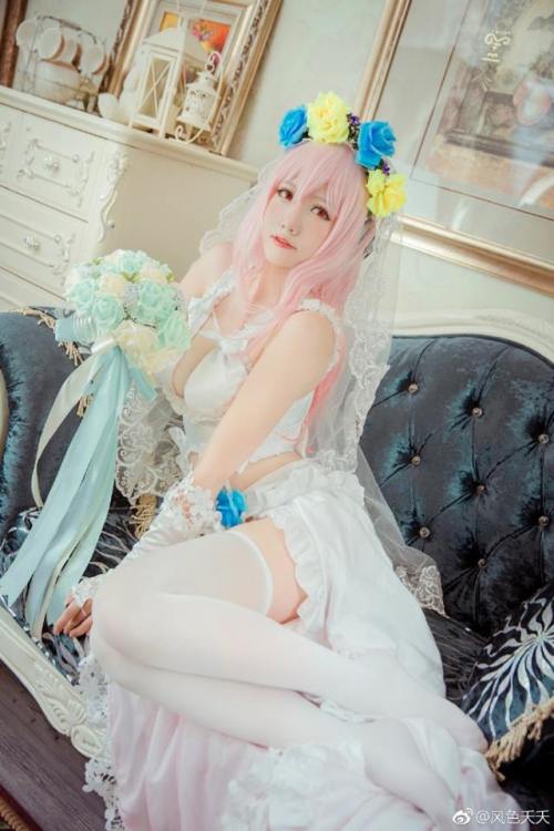 sexywaifucosplay: CN :风色夭夭 www.weibo.com/u/1273919244Char : Super SonicoSeries : SoniAni