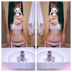 tiafayexo:  Not the smallest. But pool time.