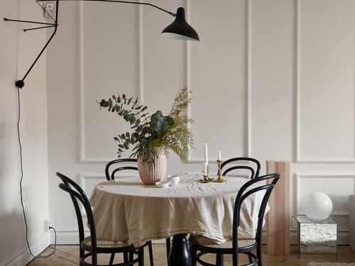A Classic Scandinavian Apartment | Stockholm, Schweden(Sorce: historikahem.se, Photos: BOUKARI, Styl