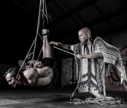 annaclove01: heathawk13: Tied by Lizard Photographed by Lochai rope by M0cojute *Note Lizard’s the f