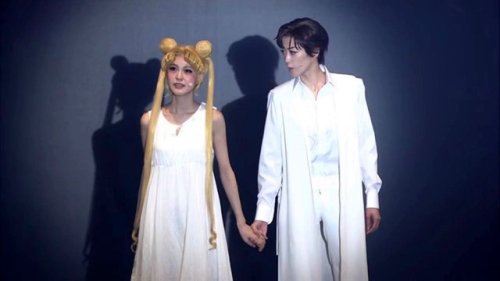 I am never getting over the way these two can’t seem to go two seconds without holding ha