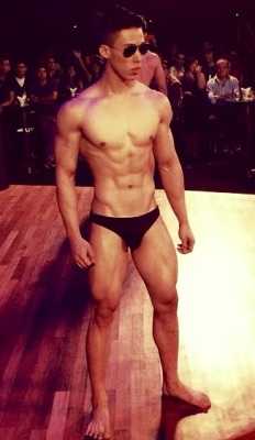 asianmusclefetish:  Original post: http://asianmusclefetish.tumblr.com