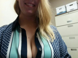 thfw:  http://thfw.tumblr.com/ | Girls Showing Off At Work