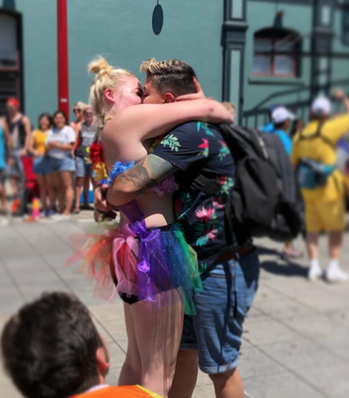 buzzfeedlgbt:PARENTSATPRIDE (x)