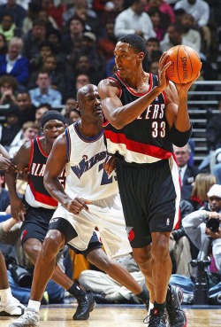 nba-views:  2003: Their only meeting as opponents.