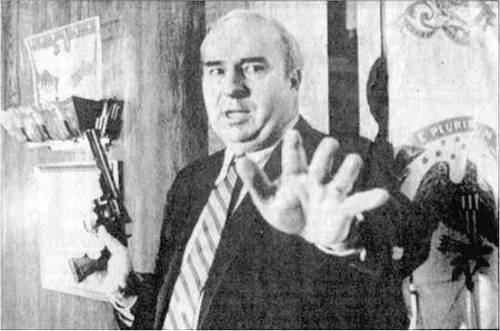 davoseaworthing:Virtue, Liberty and Independence: The Suicide of Budd Dwyer: January 22, 1987.Alrigh