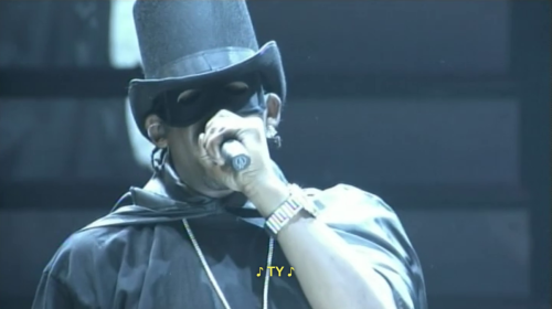 niggawitamacbook:  B-B-B-B-B-B-B-B-BOOOOOOOTYYYYYY 