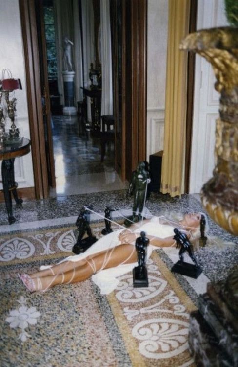 lelaid:Donatella Versace by Helmut Newton, Milan, 1997