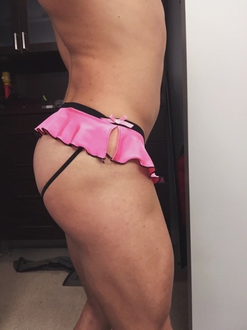 rawbusseyplay: dimondfox: I don’t think these should have been in the “Swimwear” s