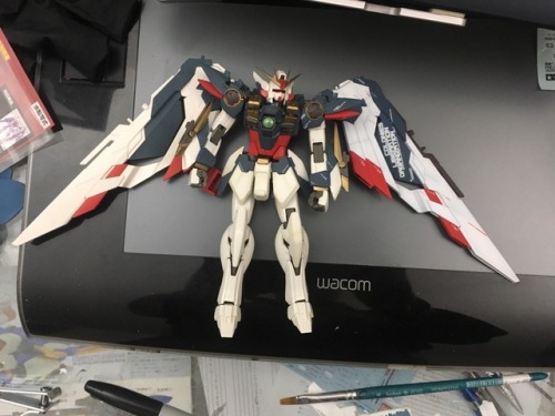 Continuing With Wing Gundam. I Think I Found A Nice White I Want. Basically Did Pre Shading With Tamiya