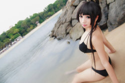 hotcosplaychicks:  K-On! Swimsuit - Mio by Xeno-Photography Check out http://hotcosplaychicks.tumblr.com for more awesome cosplay