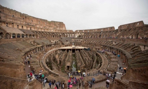 US tourists caught carving names into Rome’s Colosseum