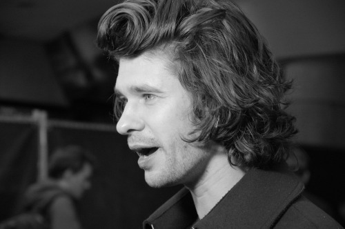 insark:Ben Whishaw at ‘The Lobster’ London Film Premiere. More pictures can be found here:https://
