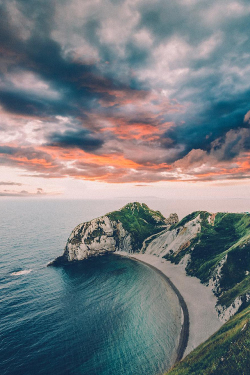 Man O' War Bay By Fletcher Clay