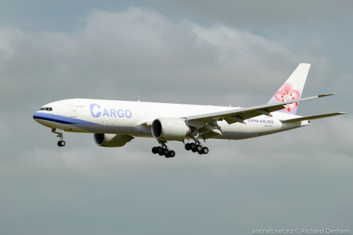 China Airlines 777 freighter arriving at ChristchurchType: Boeing 777FRegistration: B-18772Location: