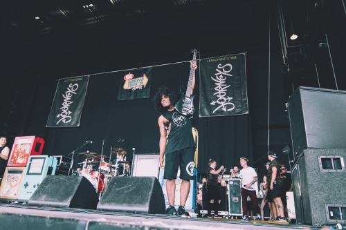 issues - vans warped tour 2016 © rachel park