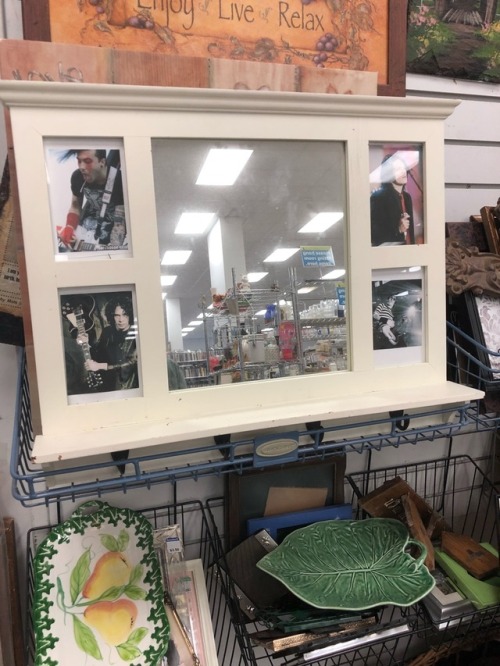 shiftythrifting:I’m glad to see the person who surrendered this My Chemical Romance Uber fan m