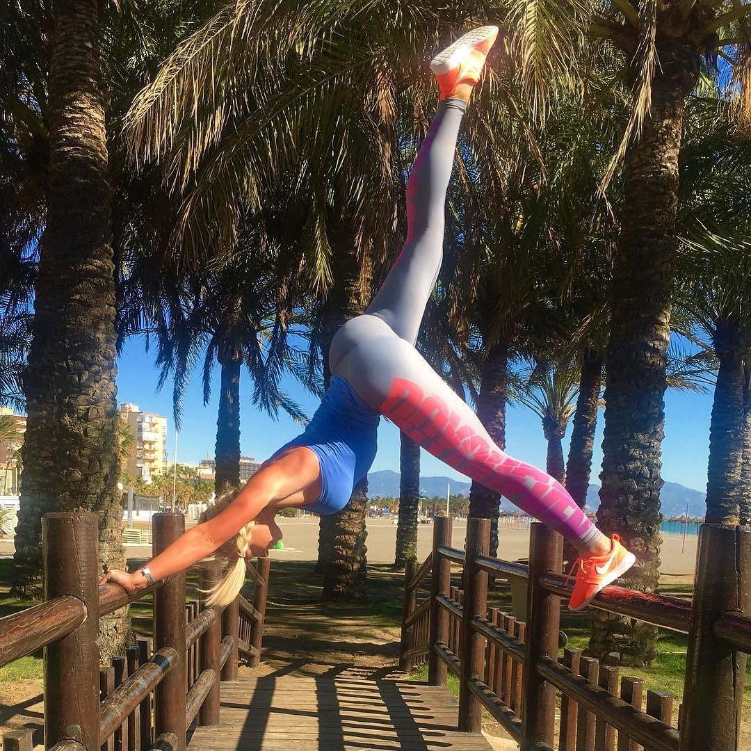 😅💪🏼🌴☀️ Wearing one of my fave pairs leggings from @doyoueven range💪🏼💯
