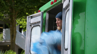 sconesfortea:  Psych Rewatch | 8.07: Shawn and Gus Truck Things Up