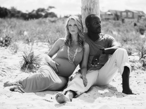 A mature interracial couple on the beach!Find YOUR interracial lover tonight!