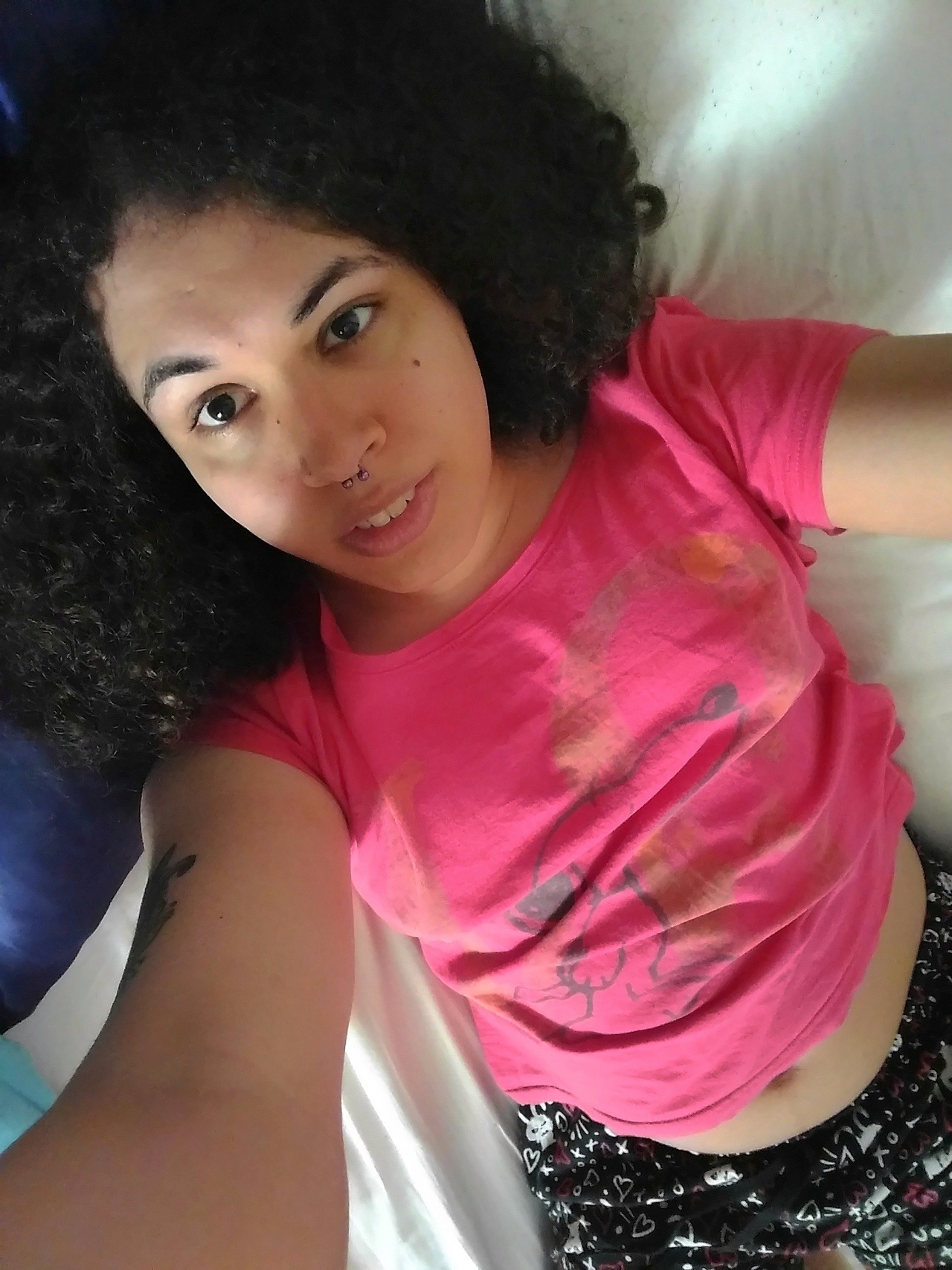 naidje:  Even tho I’ve been struggling with some really bad dysphoria lately, I