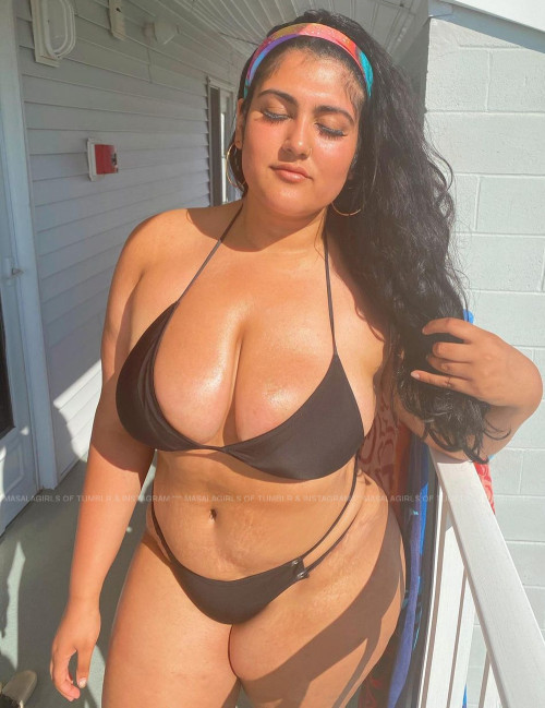 masalagirls:  When ample thickness meets ample cuteness (more pics of her available)  More of my collection -> https://www.instagram.com/masalagirls_ig/  