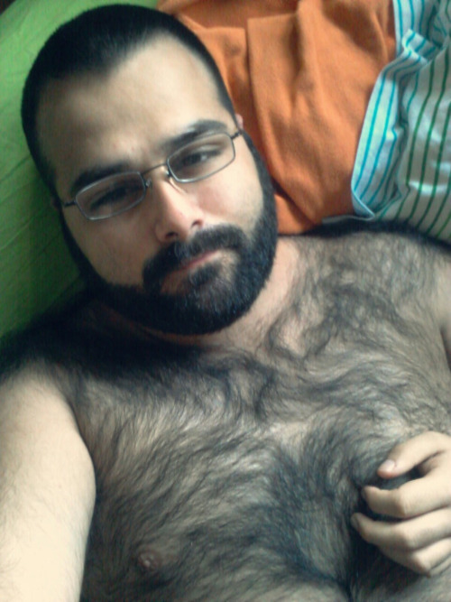 gaybearlust:  Hot gay hookups: http://bit.ly/1Rl7zKw 