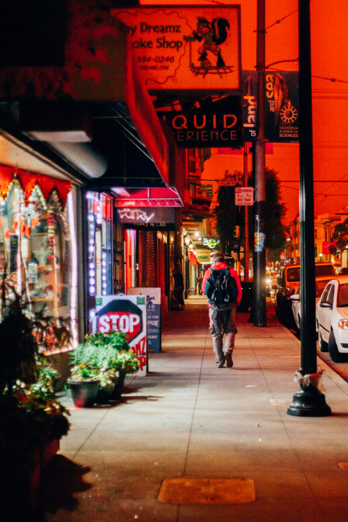 eroscestlavie: eroscestlavie: Business as usual despite a blood-soaked sky over Haight Street, San F