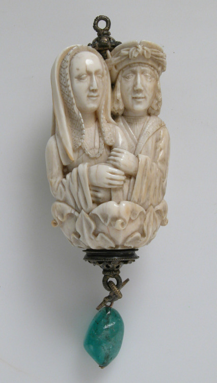 met-medieval-art:Rosary Terminal Bead with Lovers and Death’s Head, Medieval ArtMedium: Ivory, with 