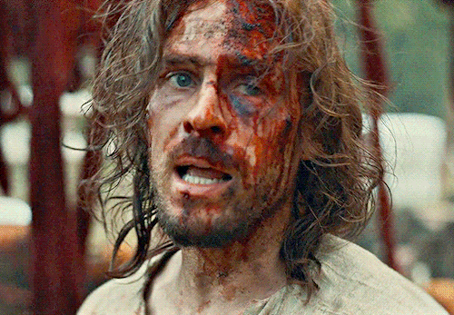 Iain De Caestecker As Arthur PendragonThe Winter King, Season 1, Episode 1